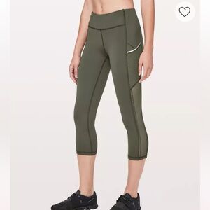 LULULEMON speed up crop 21” high mesh legging green size 2